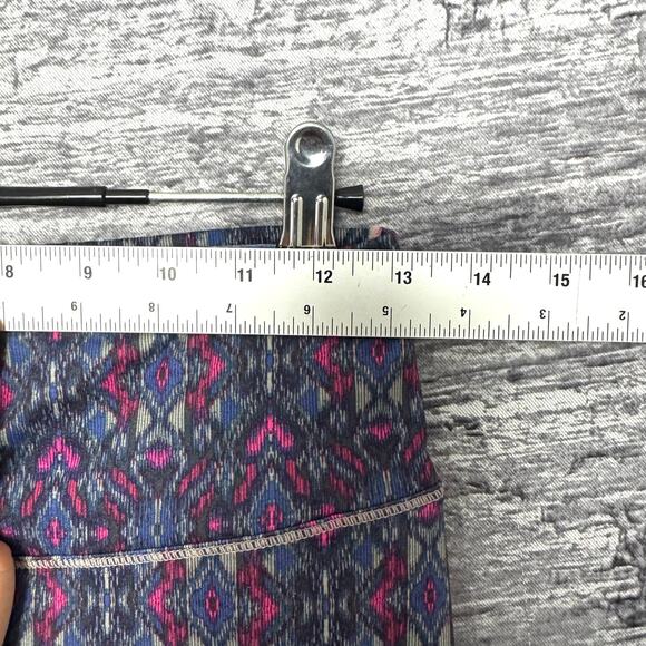 Prana Capri Leggings Purple Geometric Print Size S - Picture 4 of 7